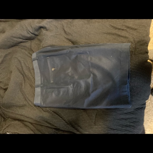 Brook Brothers Shorts 32 W - 9 in inseam - Picture 4 of 6